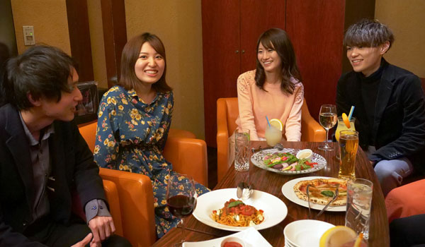 Ĺ�긩��60��ʾ�(���˥��������)�Ȥνв񤤡��祳��