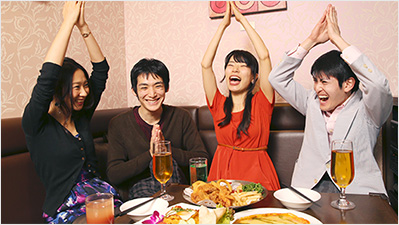 合コンで男女がたけのこニョッキ