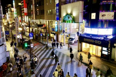 ���դι祳��ˤ�������ξ��ϡ�ǯ���̤����ֿ͵����ꥢ�Ȥ�